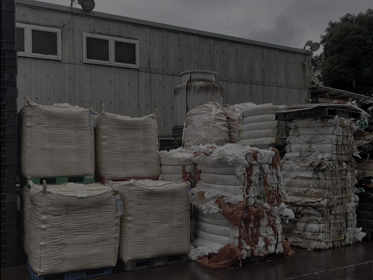 「プラスチック有価物の販売」